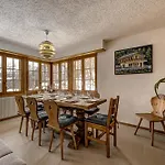 Chalet Onni *