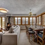Onni Chalet